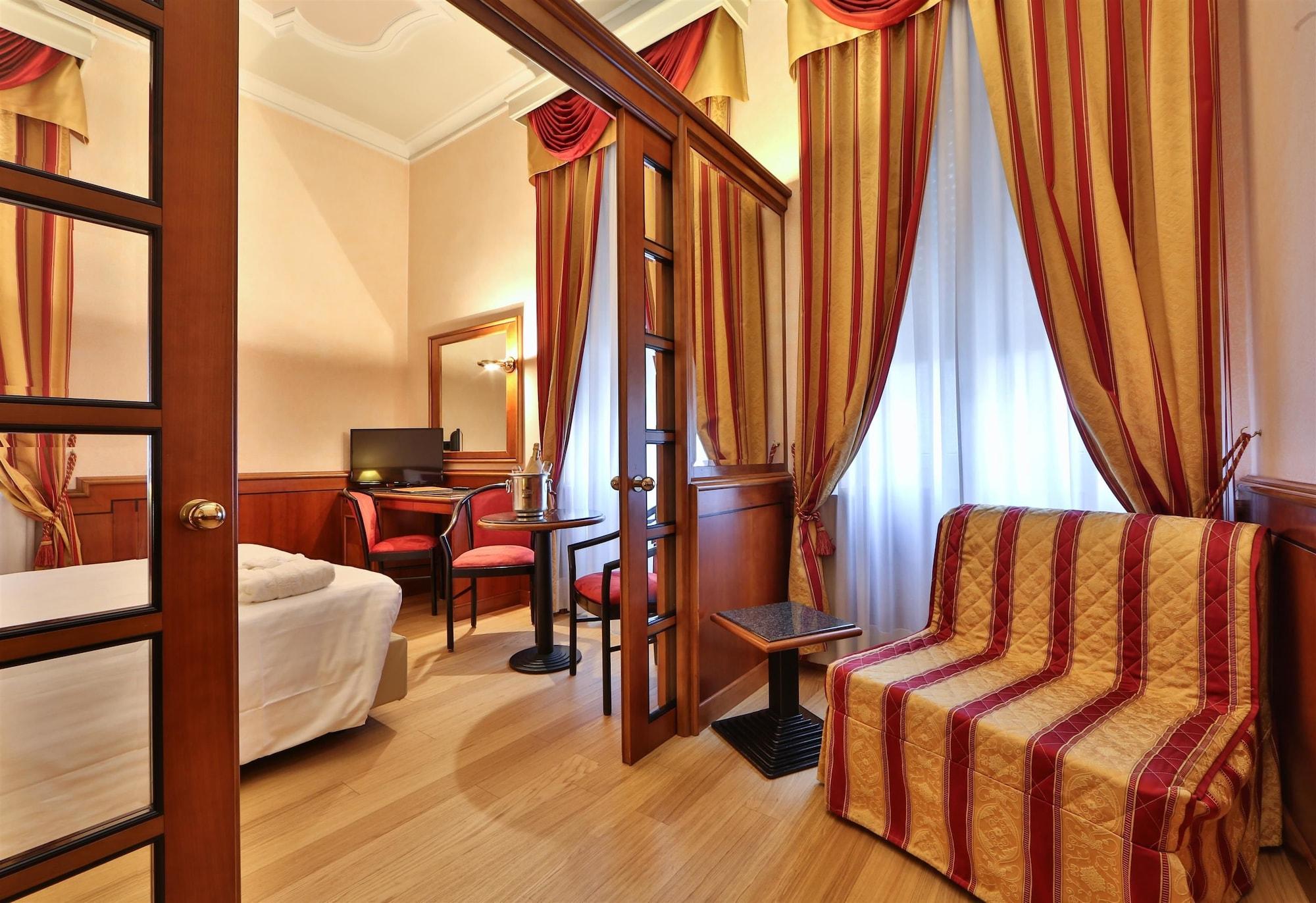 Best Western Hotel Moderno Verdi Cenova Dış mekan fotoğraf